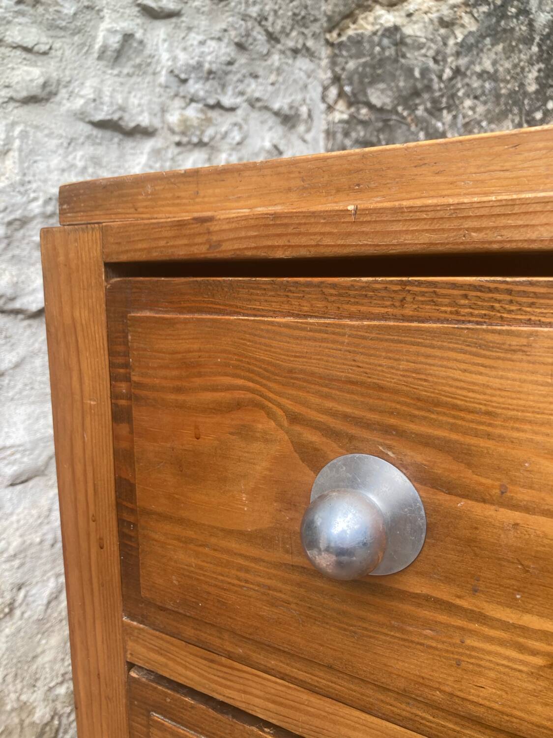 Vintage pine chest of drawers