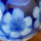 Camille Tharaud ball vase - Height 18 cm - Water lily decoration