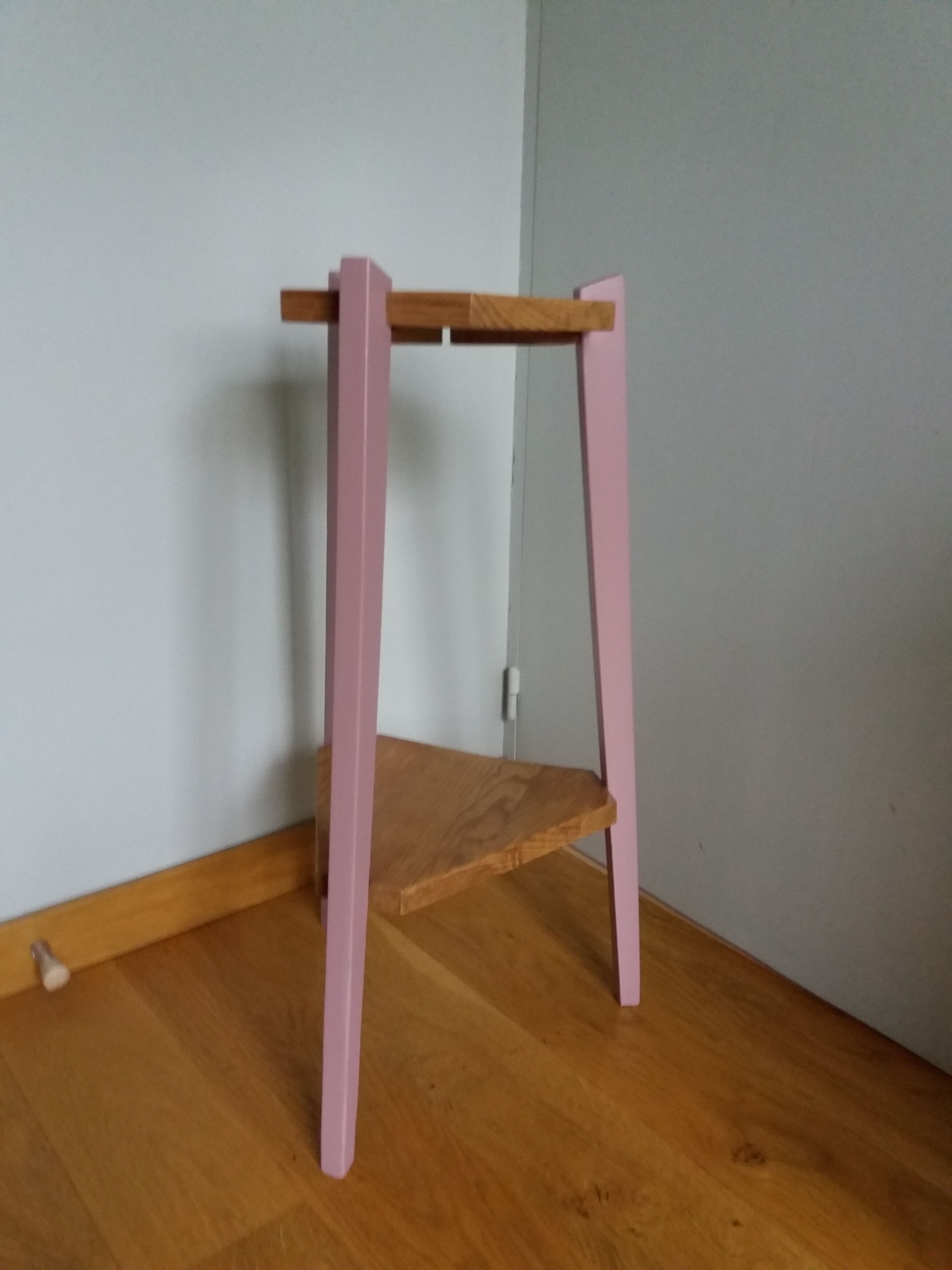 Fifth wheel plant holder revisited