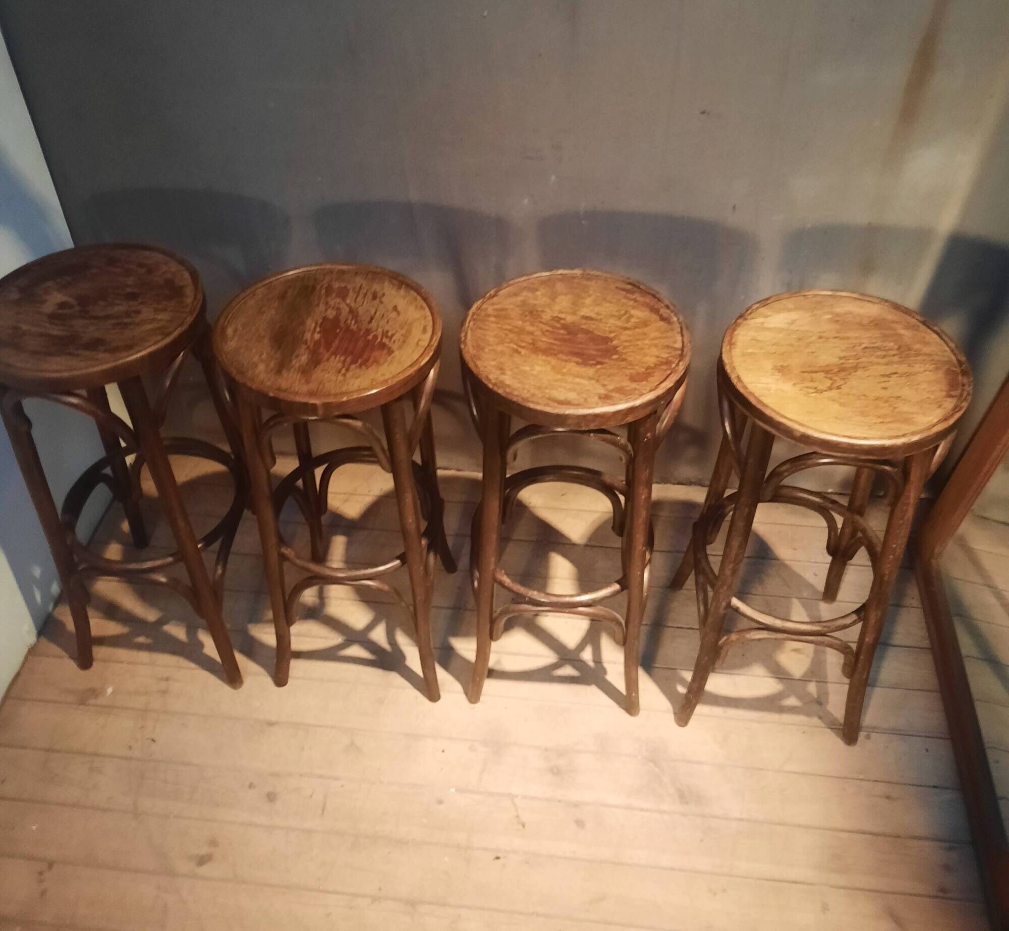 Set of 4 bar stools in "Thonet" style.
