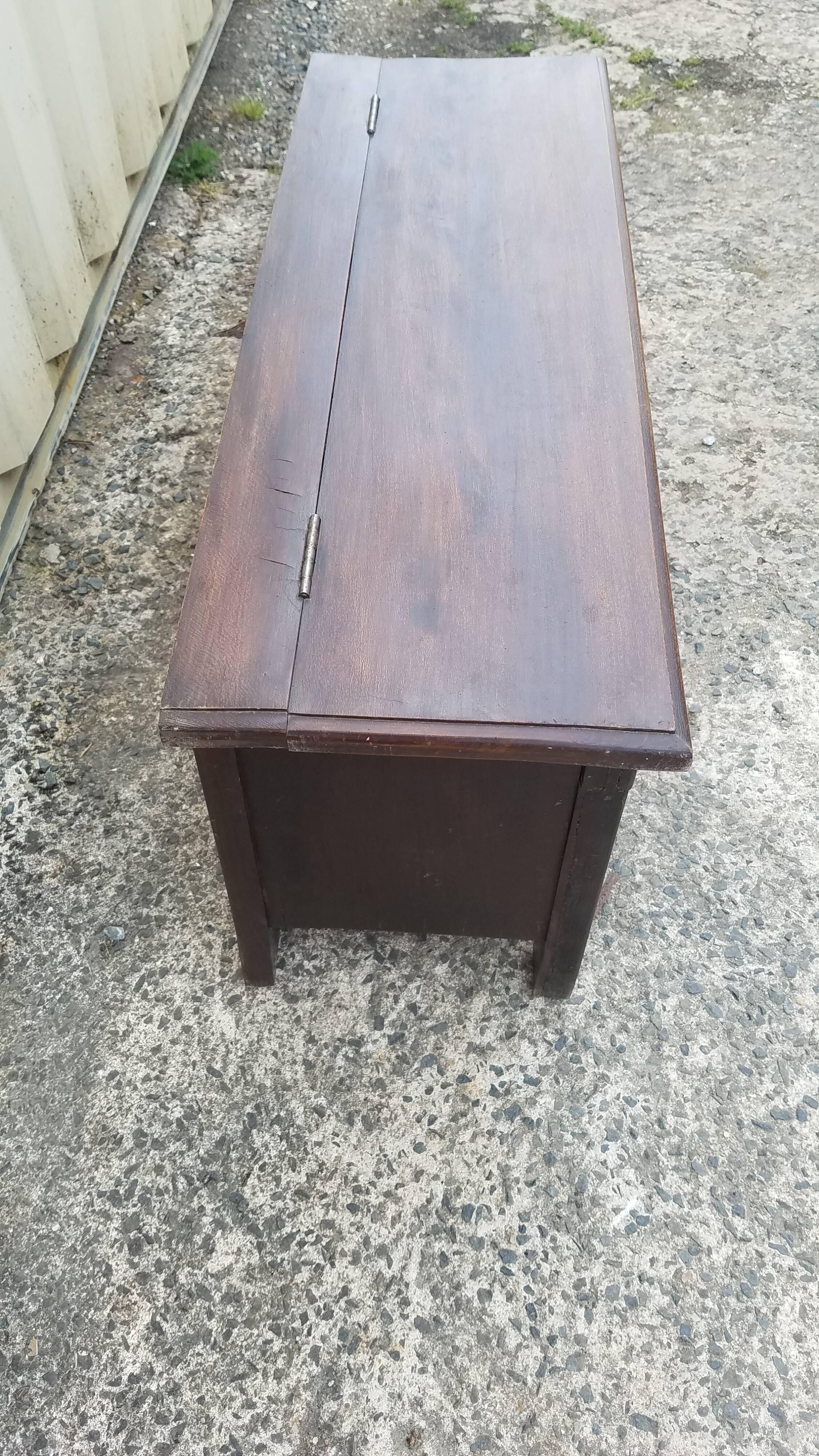 Wooden bench box