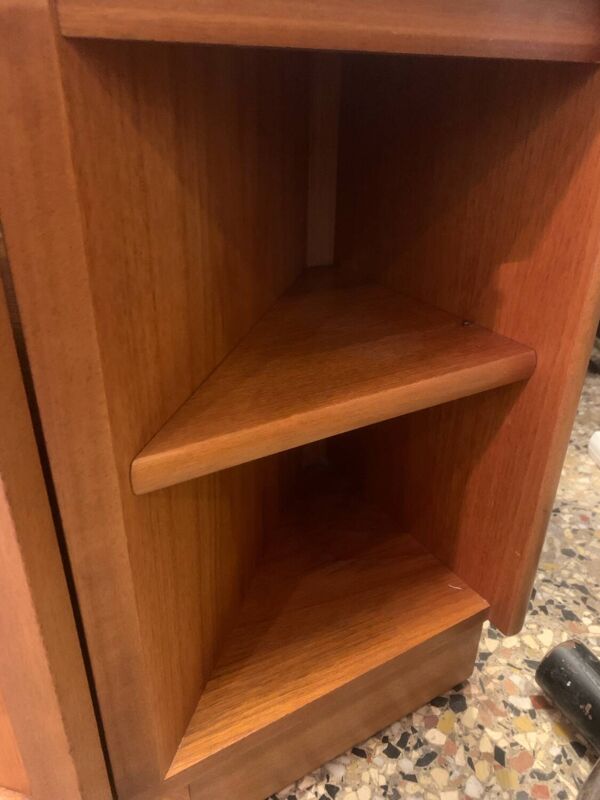 Meuble d’angle bas en teck Nathan Furniture