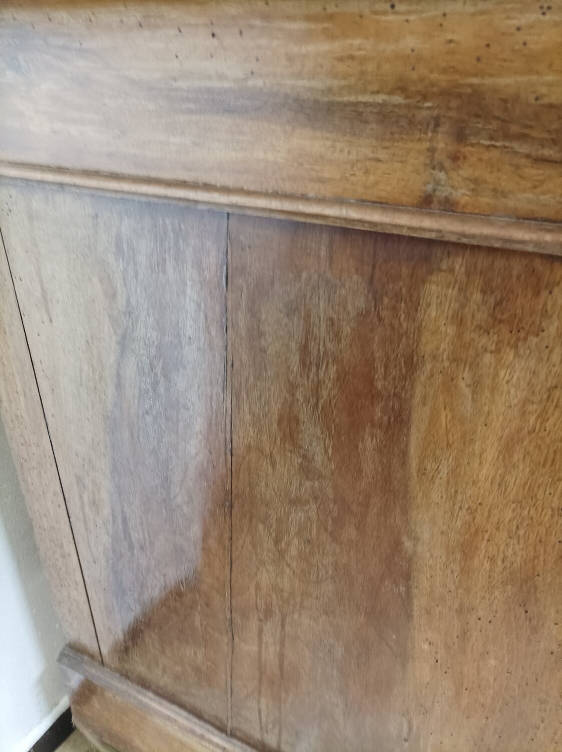 Antique Louis Philippe chest of drawers with 4 drawers and marble