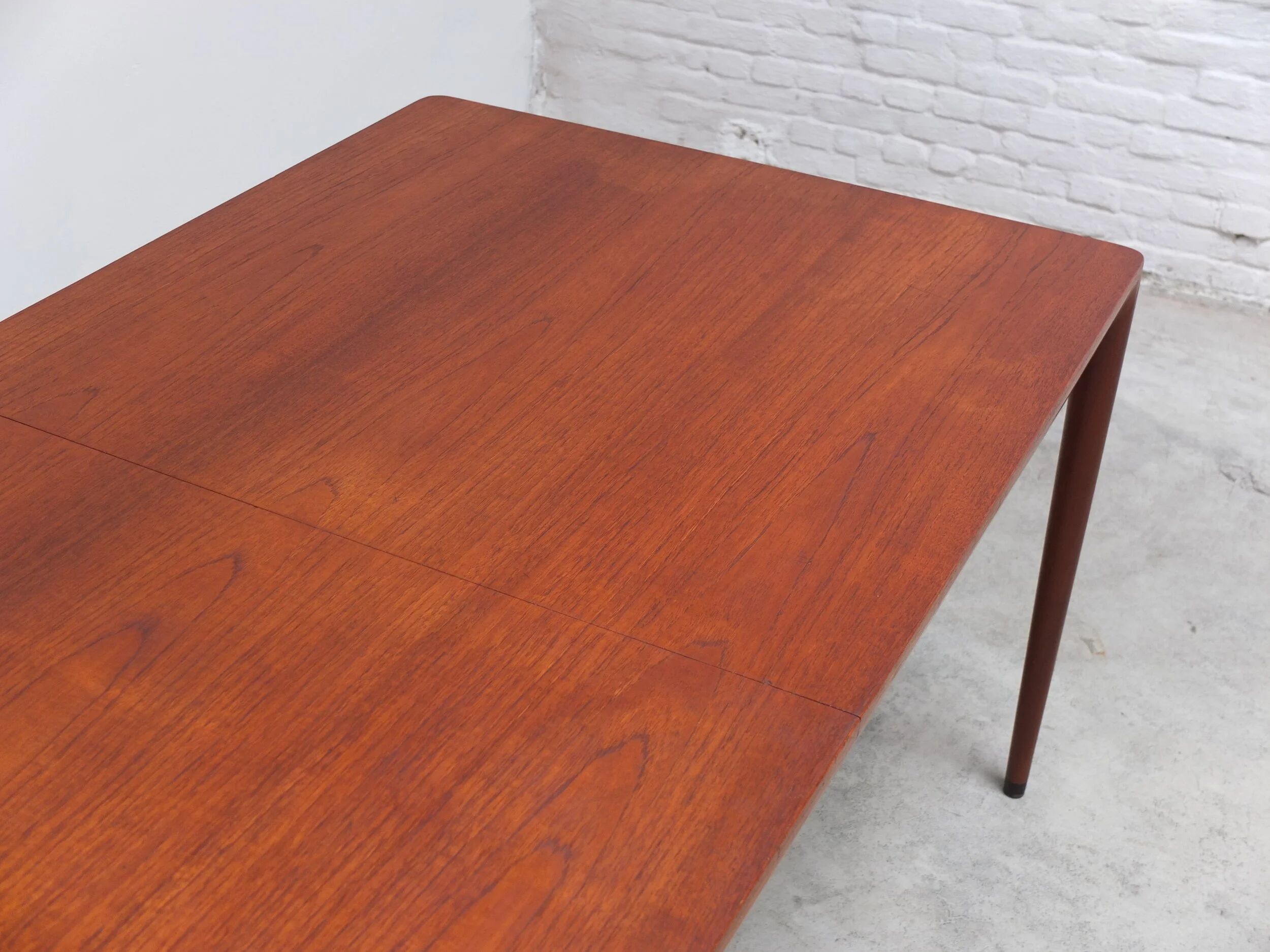 Table à manger extensible par Erik Riisager Hansen pour Haslev, années 1960