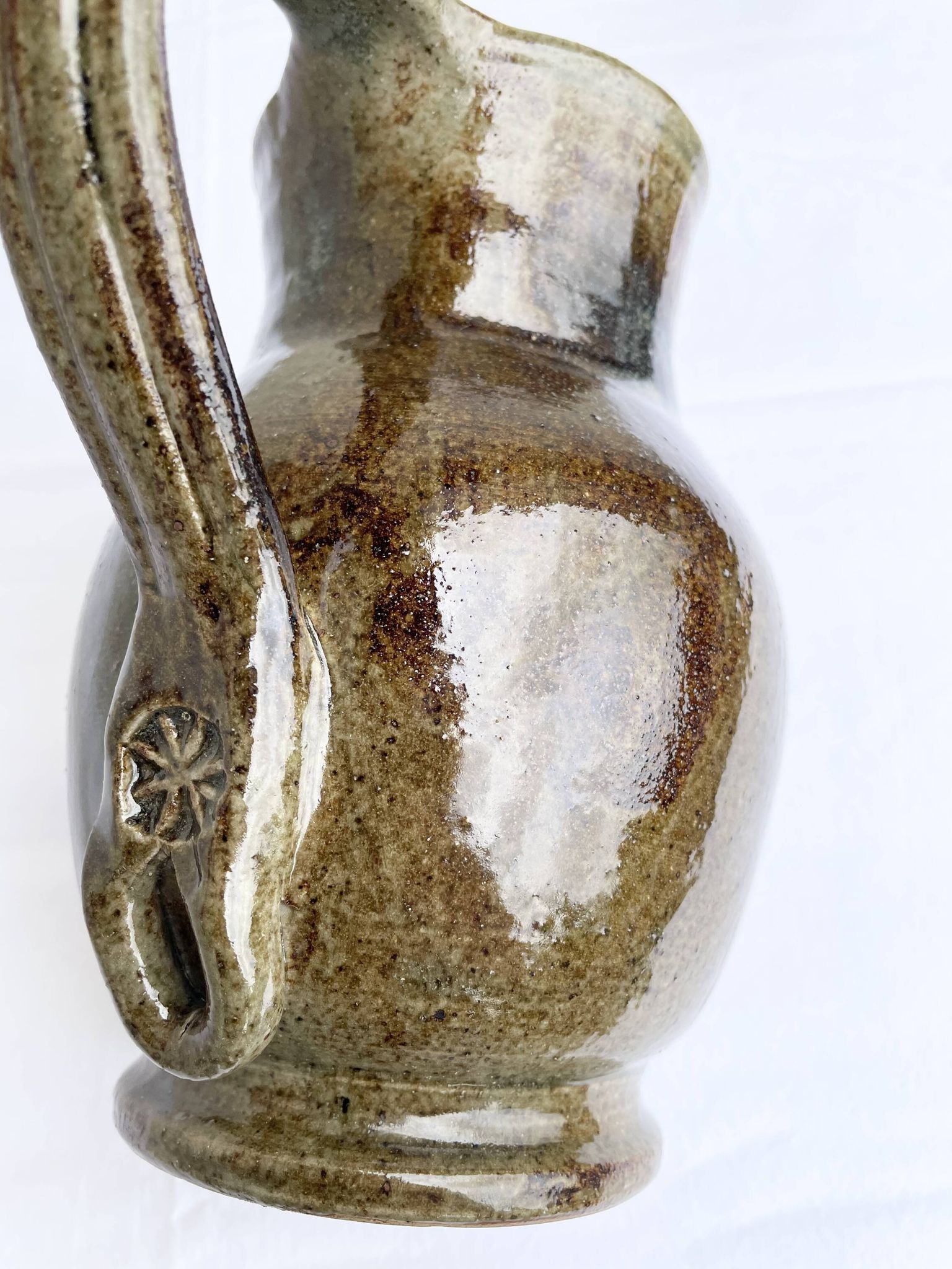 Handmade and signed glazed stoneware pitcher – Atelier de La Borne / Puisaye