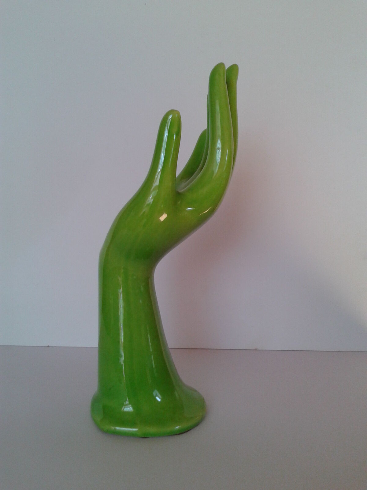 Ceramic hand 70s