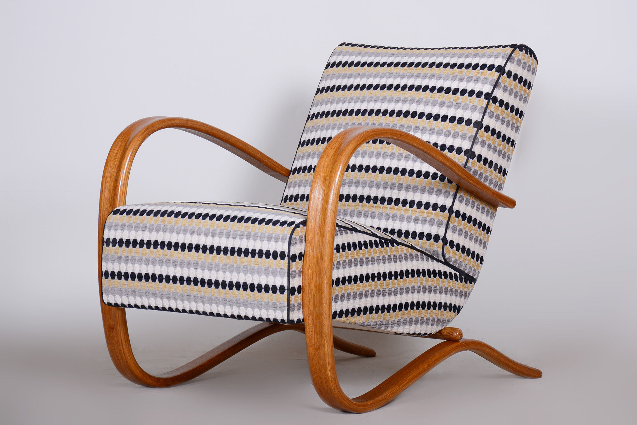 Fauteuil H269 de Halabala - Fabriqué en Tchéquie des années 1930 par Up Závody