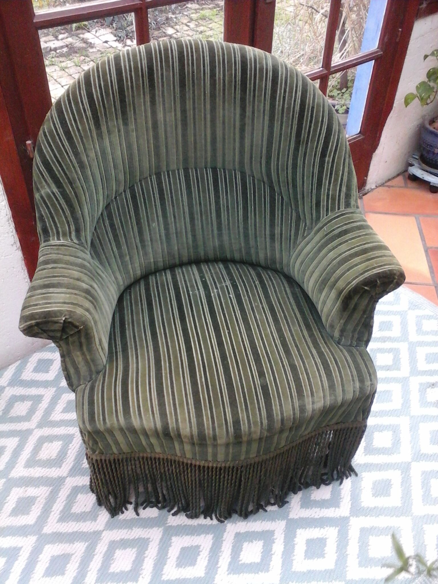 Fauteuil crapaud velours côtelé vert