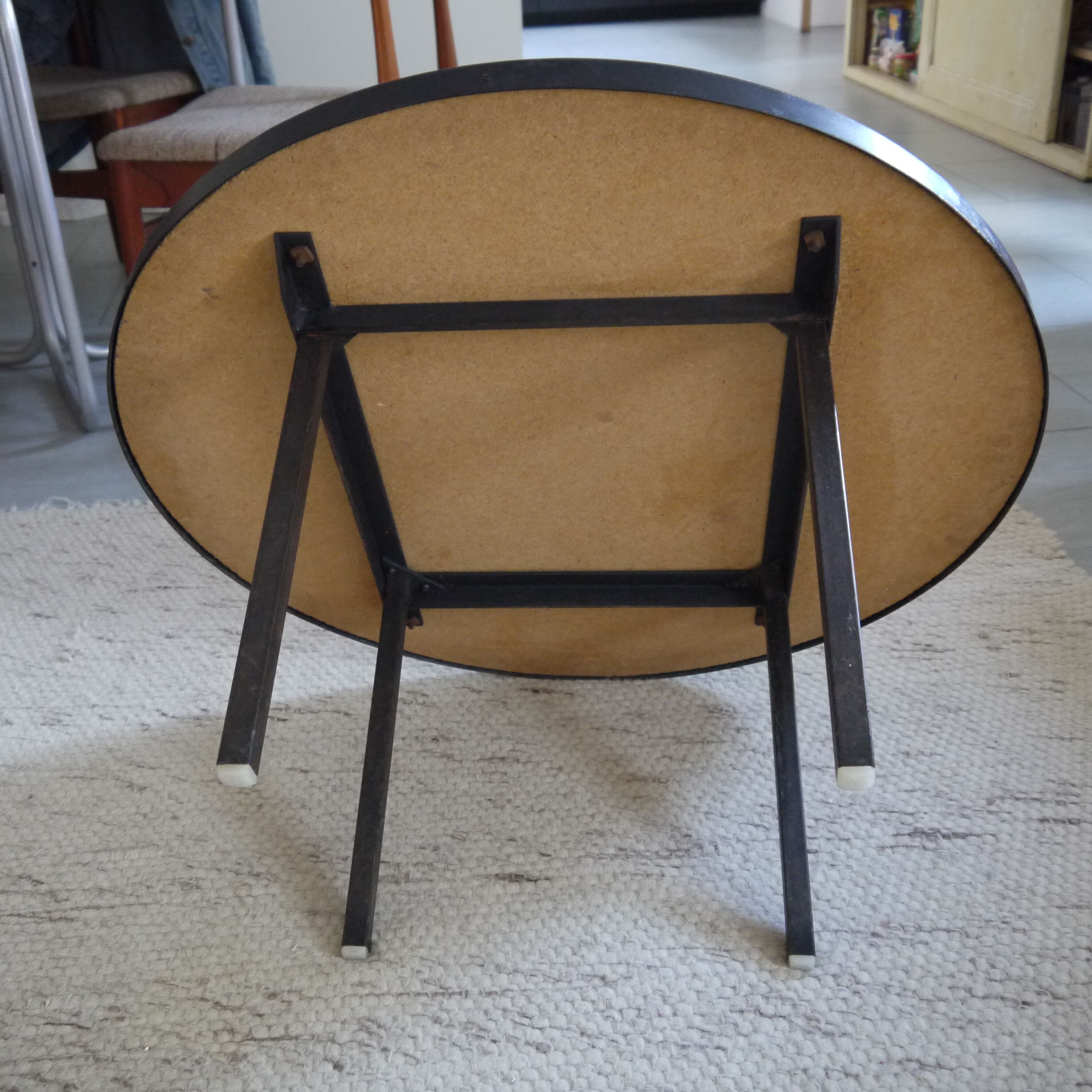 Roger Capron round coffee table