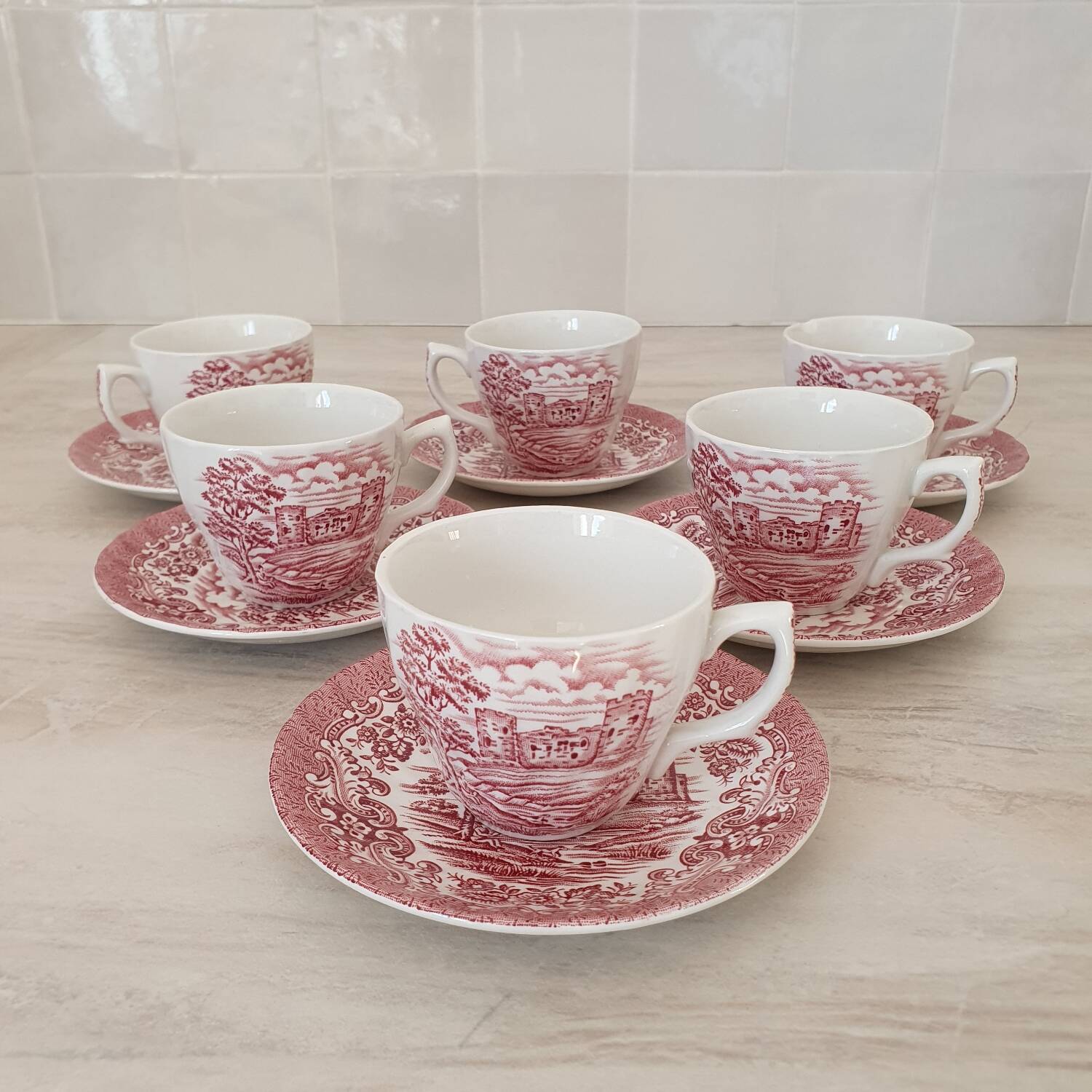 Tasses et sous-tasses Ironstone / service café thé Anglais "Olde Count