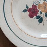 8 Marielle Saint Amand dinner plates
