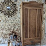 Armoire parisienne