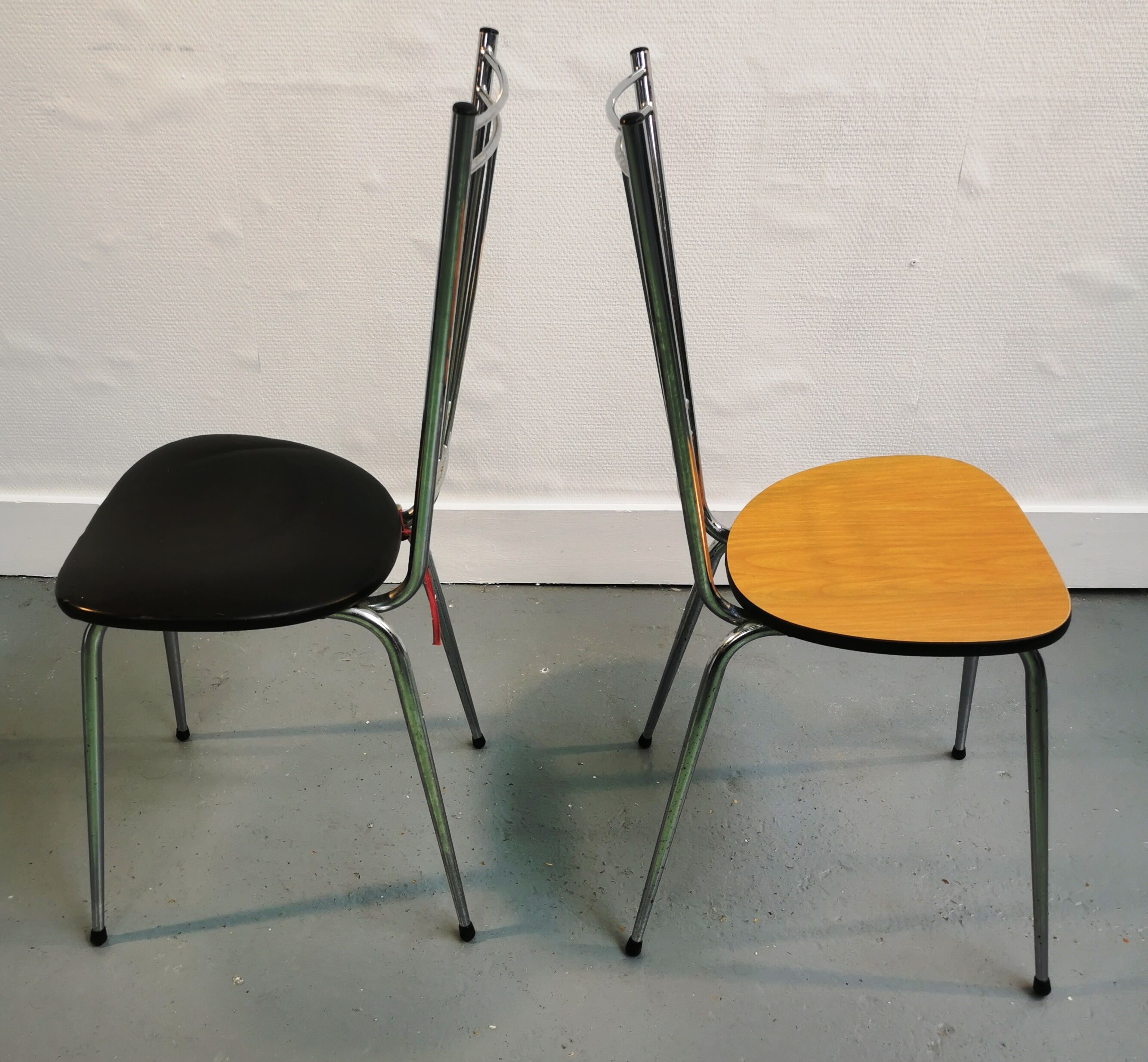 Pair of vintage 70s chairs