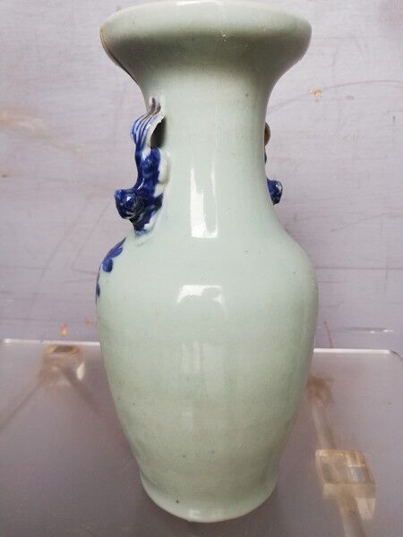 Vase celadon enamel white and blue chinese porcelain 19th