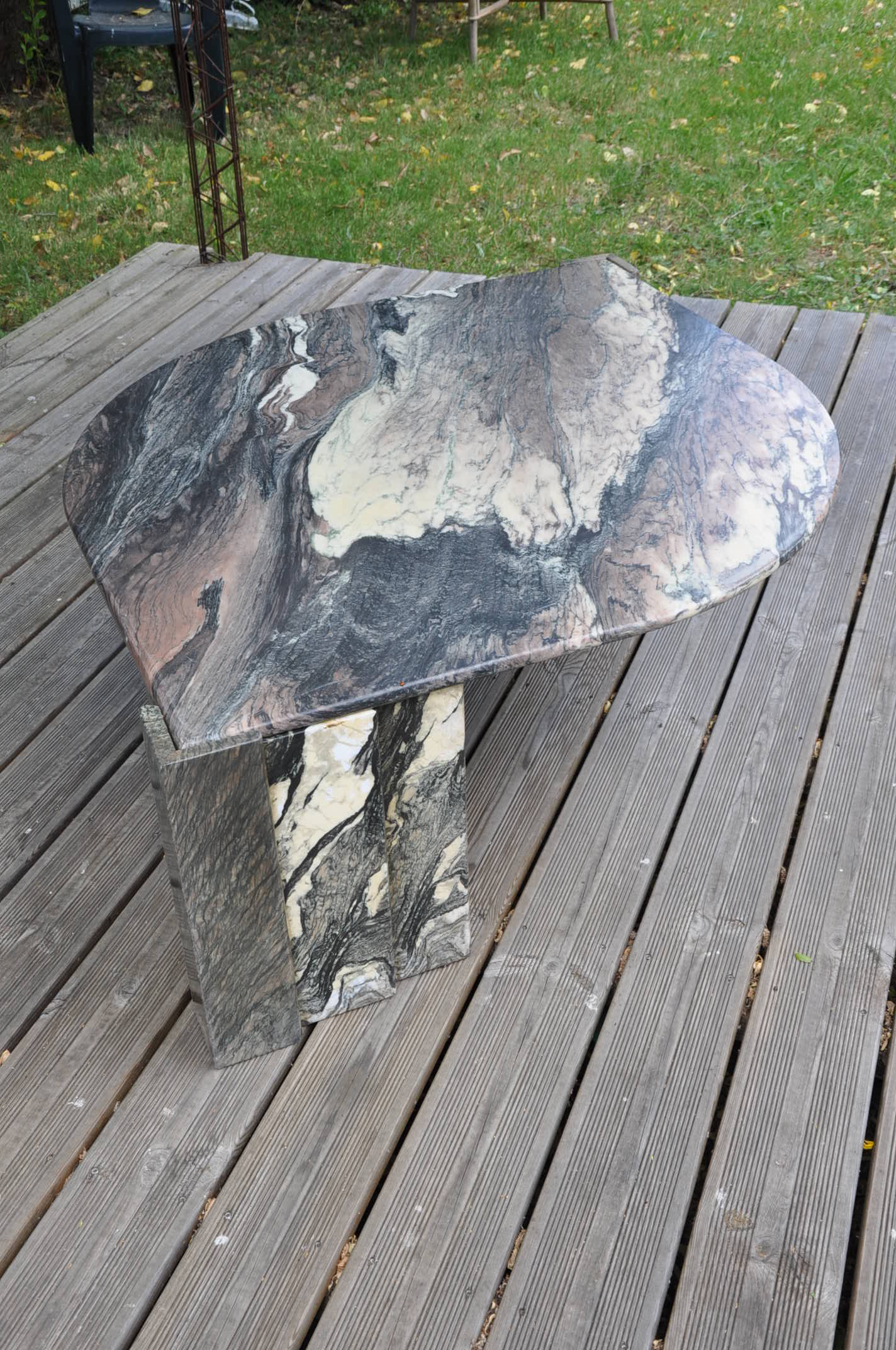 Table basse en marbre des années 70