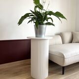 round and fluted bedside table in white