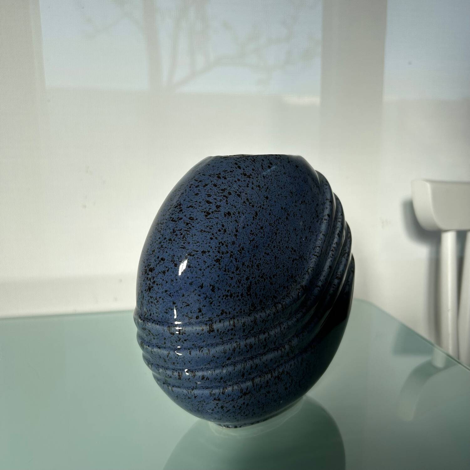 Blue stoneware lentil vase