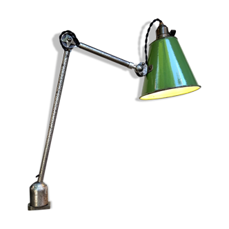 mazda 1930 lamp with vise system