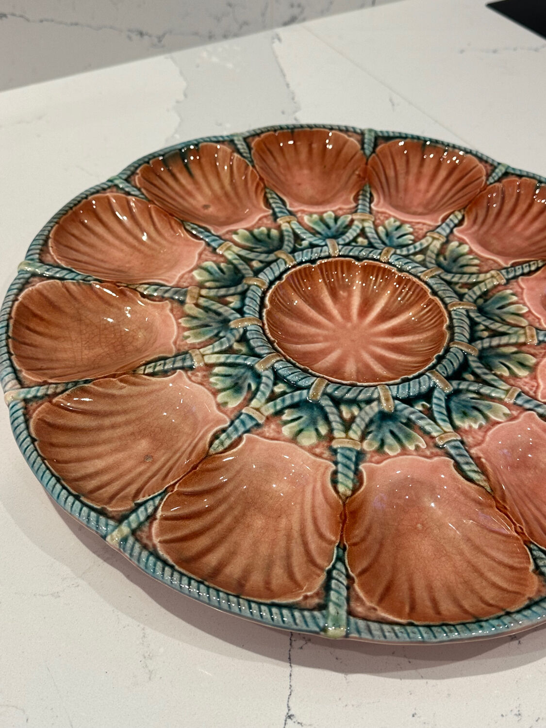 Sarreguemines earthenware oyster dish