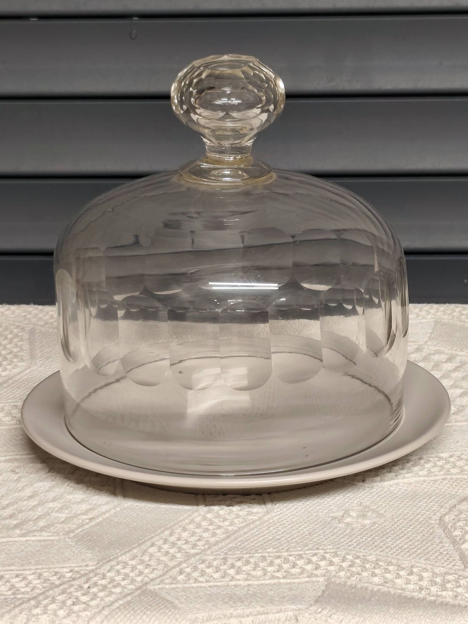 Cloche a fromages en cristal