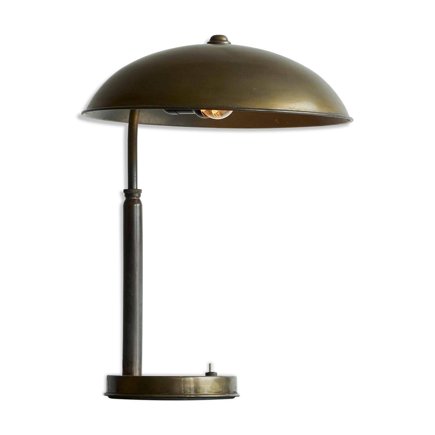 Bauhaus style table lamp in patinated brass from the 1930s.