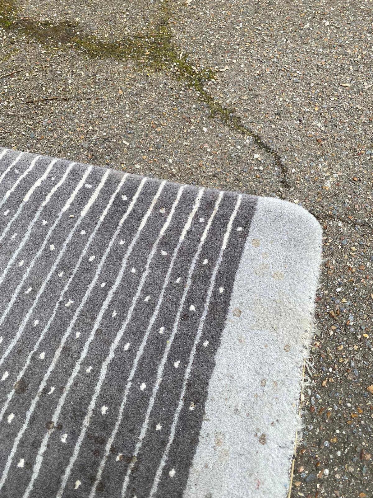 Toulemonde Bochart handmade gray wool rug 200x300