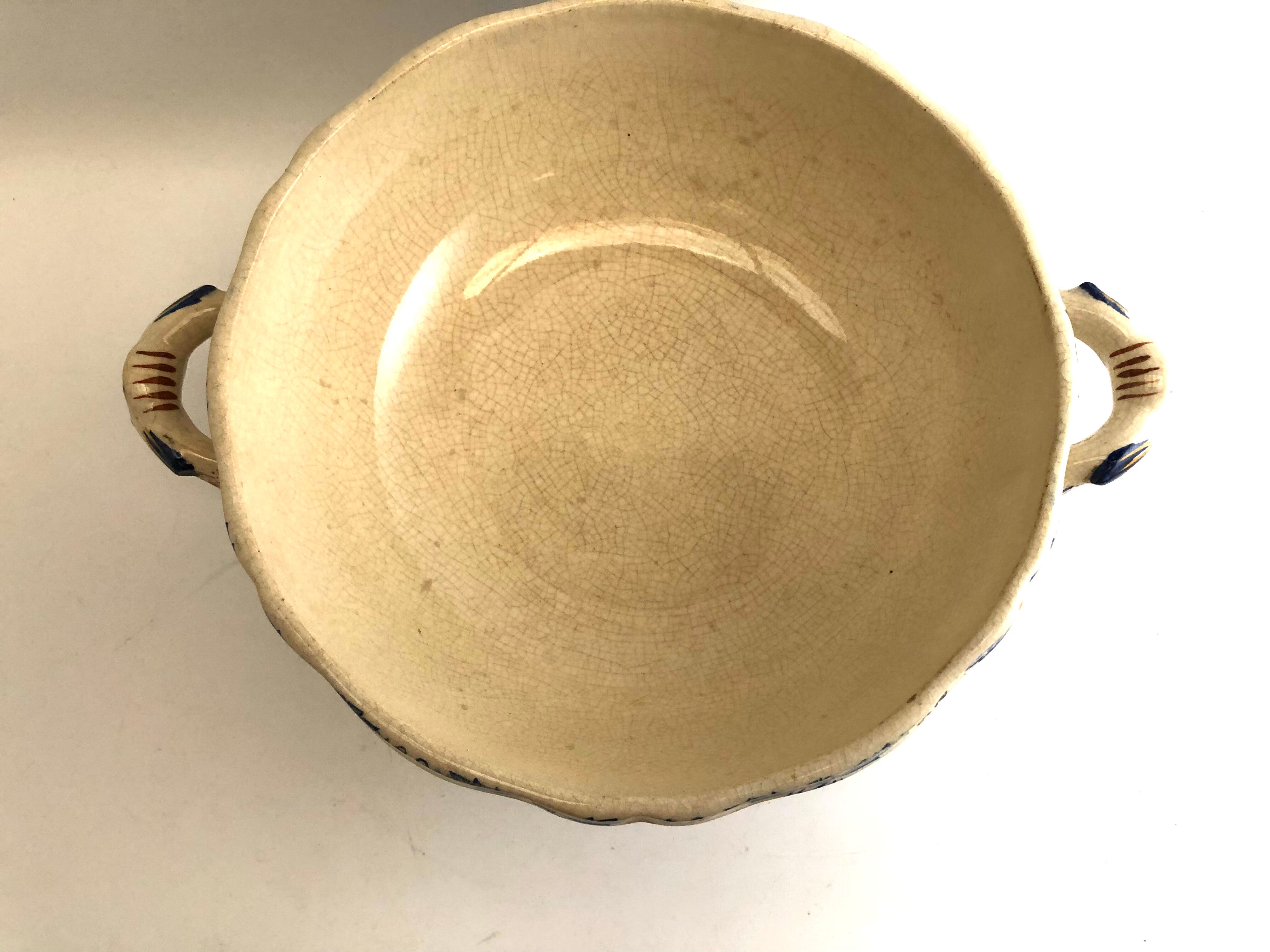 Ancienne soupière Gien décor au coq bleu