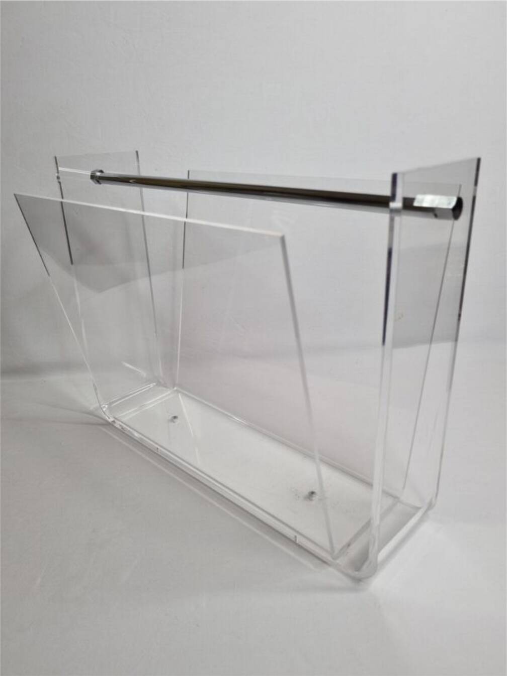 Vintage transparent plexiglass magazine rack – Design by David Lange – 70s/80s