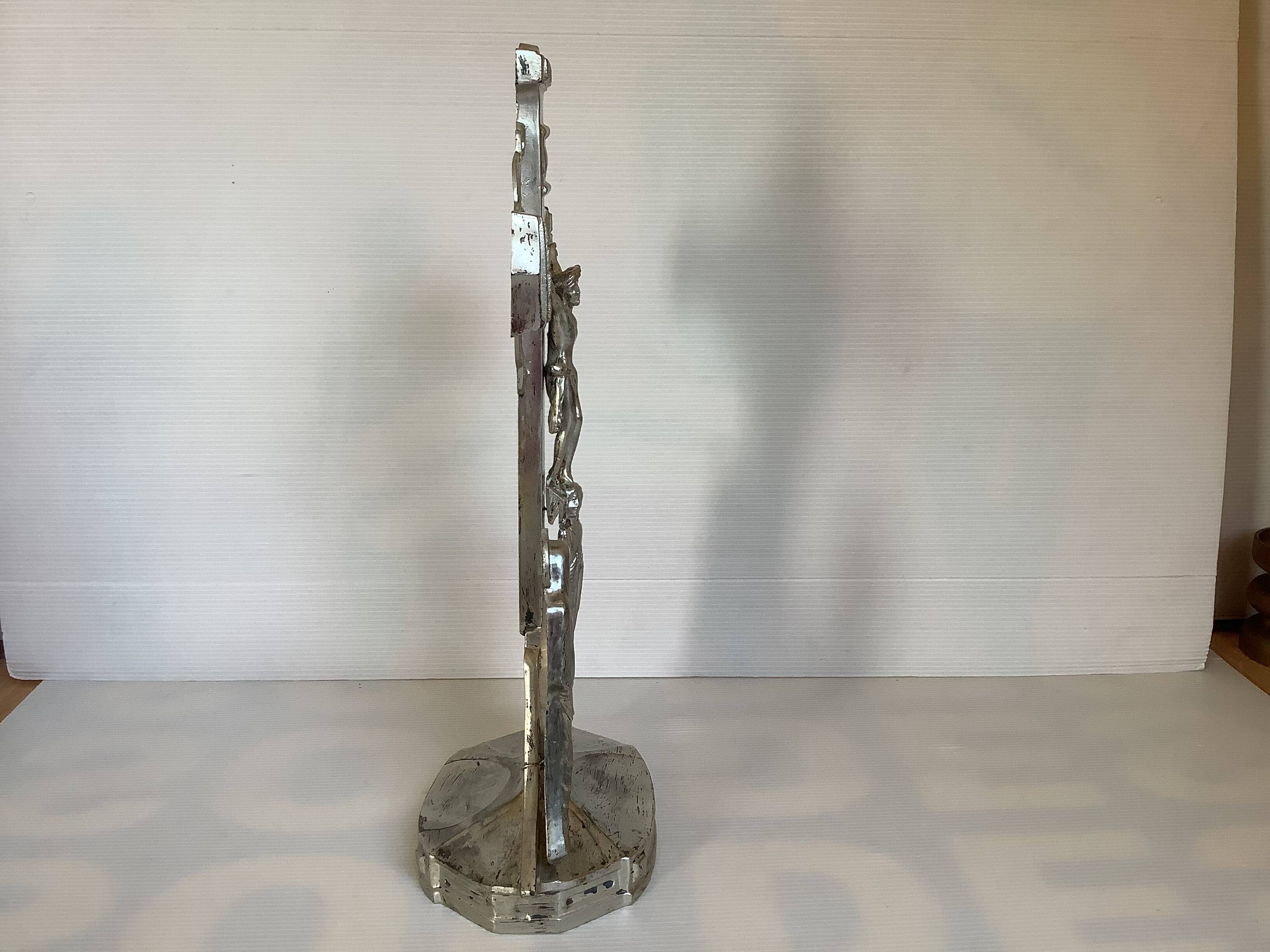 Crucifix metal crucifixion