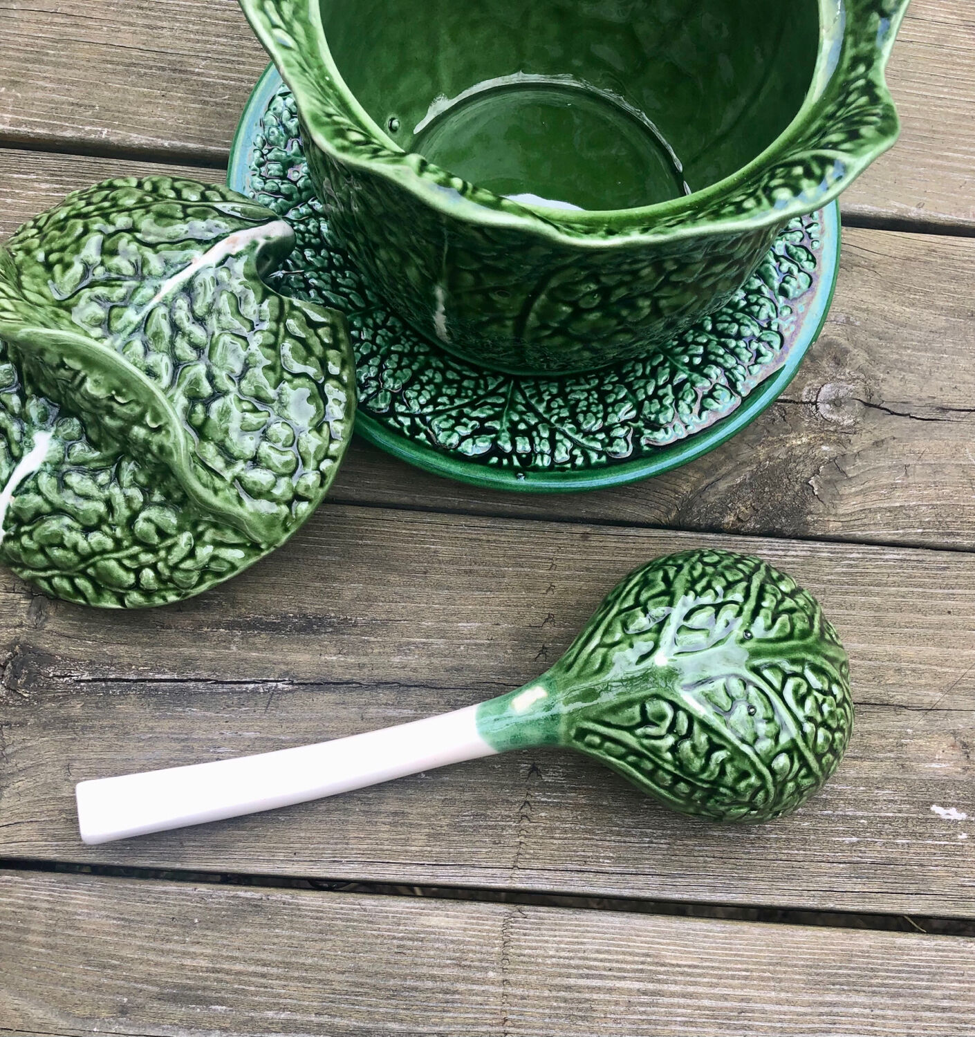 Cabbage slip tureen