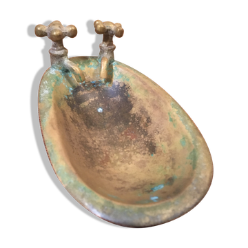 Brass soap holder