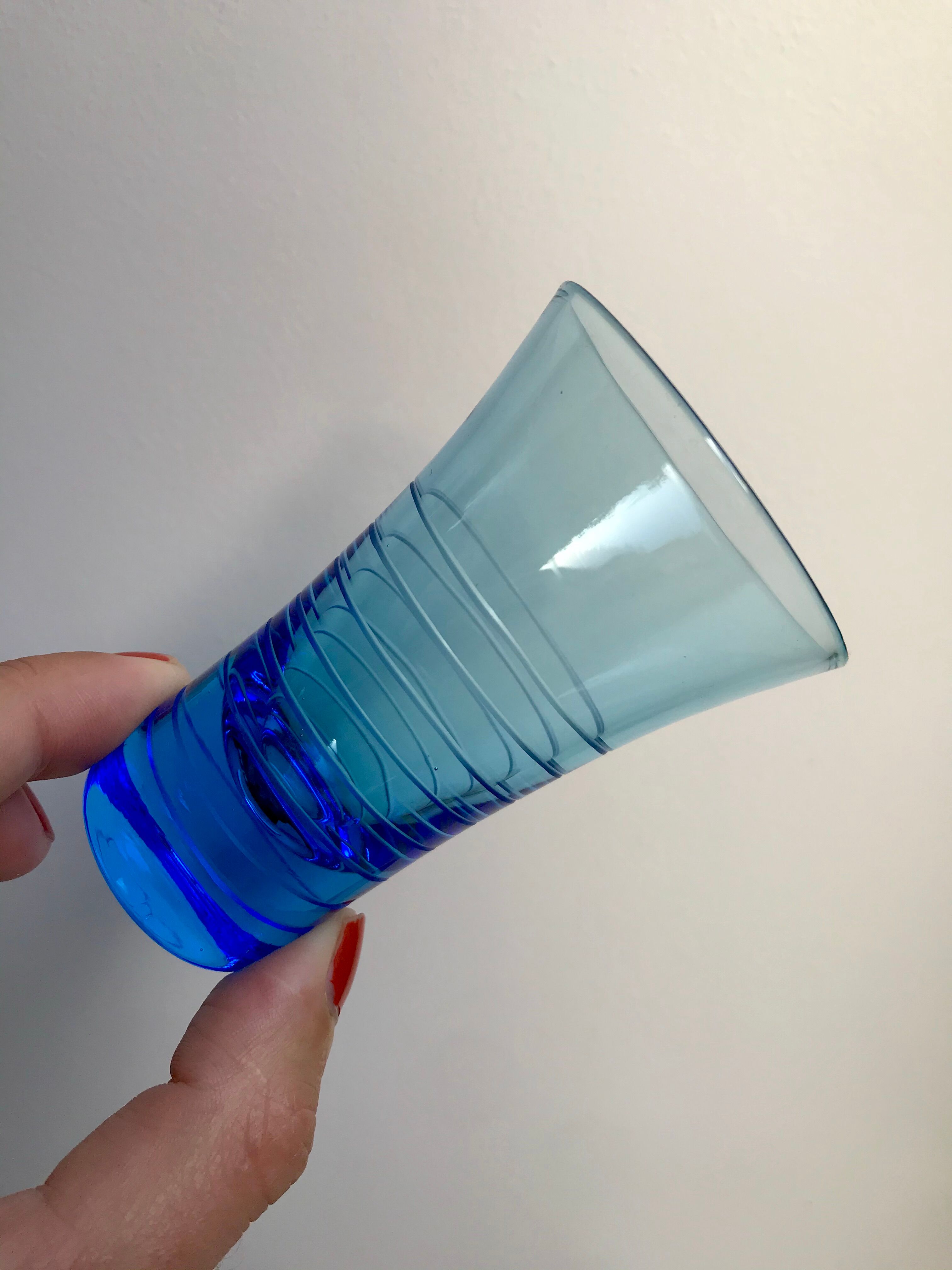 Set of 6 colored and engraved design shot glasses 60s-70s