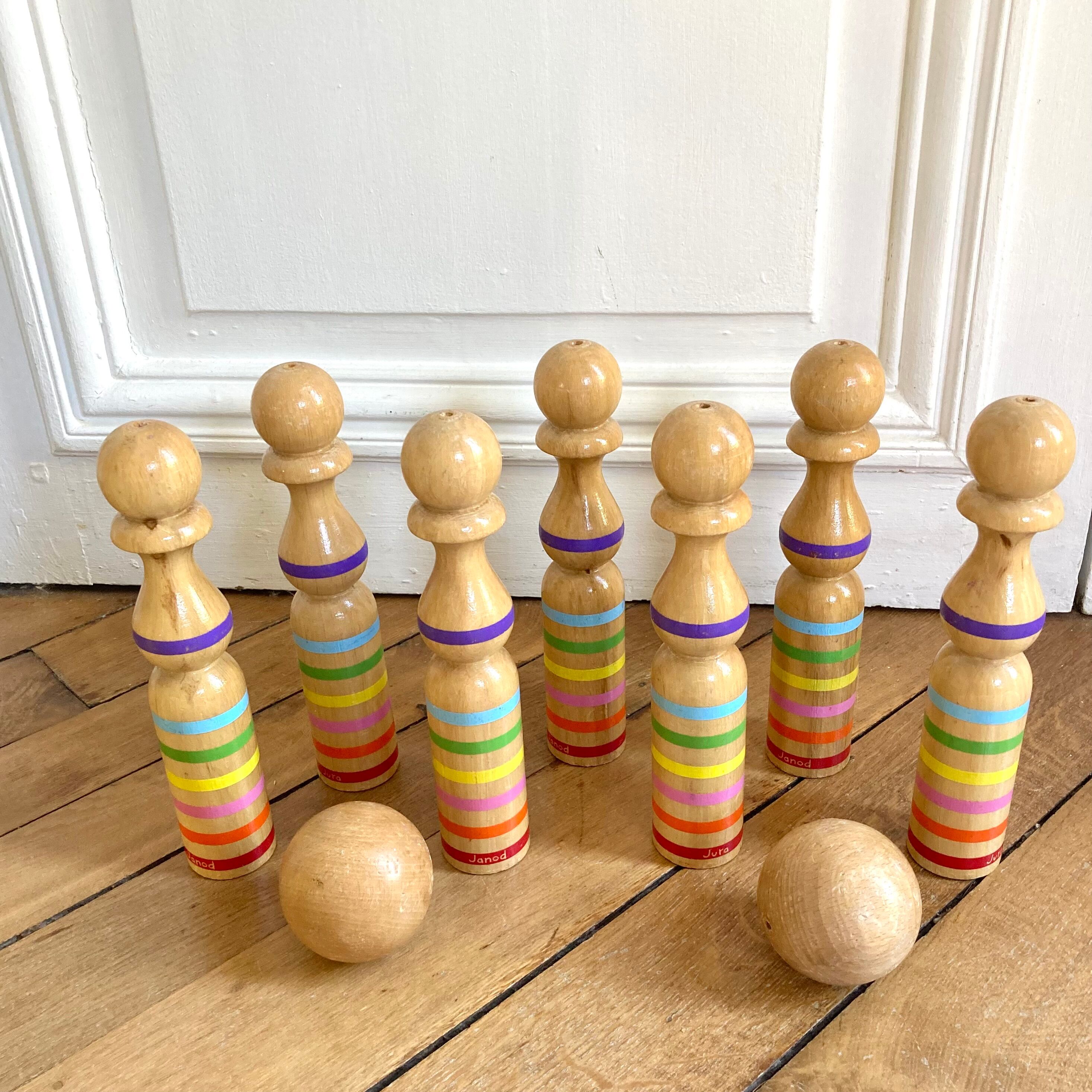 Wooden bowling game