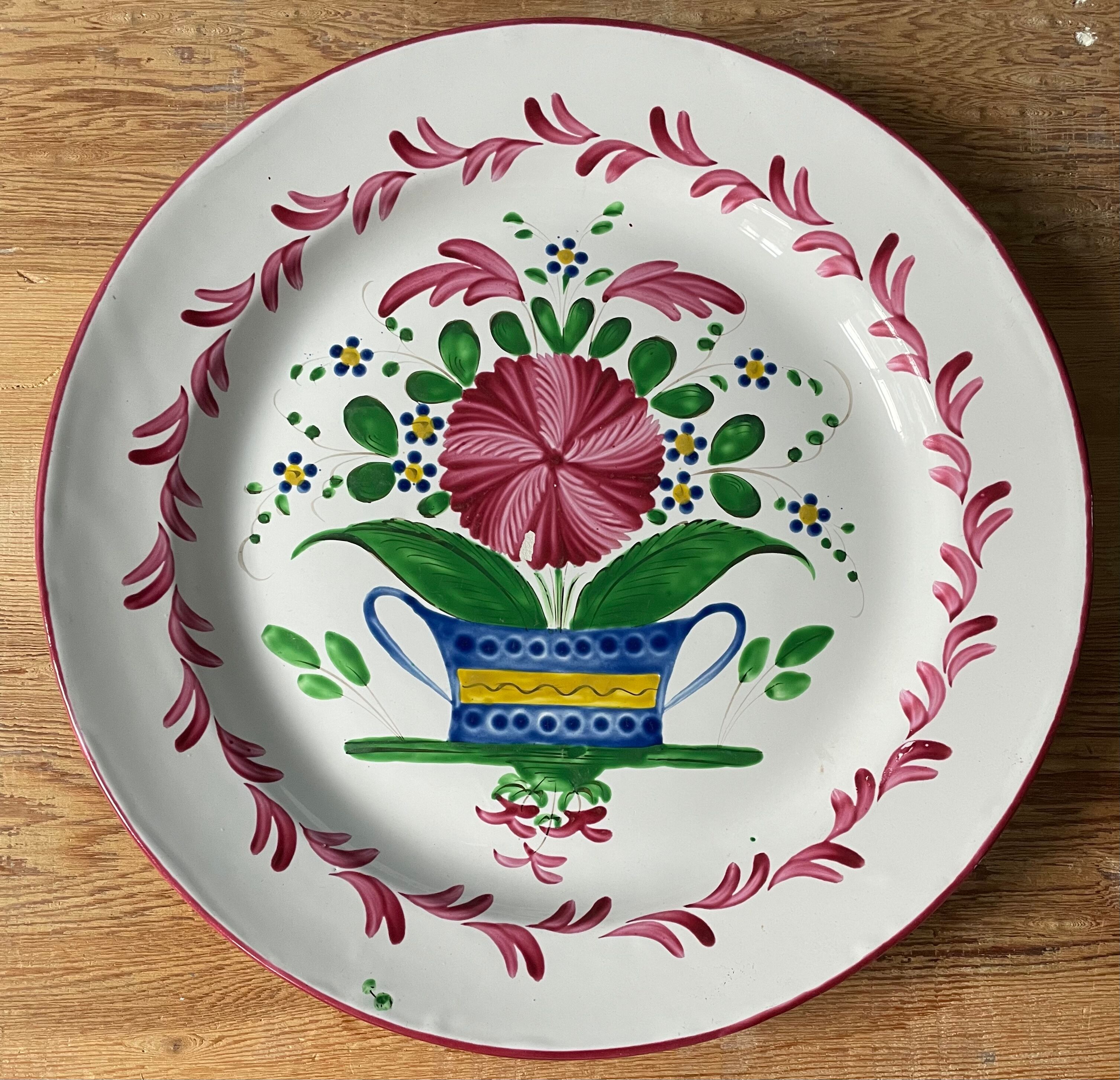 Decorative dish Les Islettes XIXème, faience de l'Est