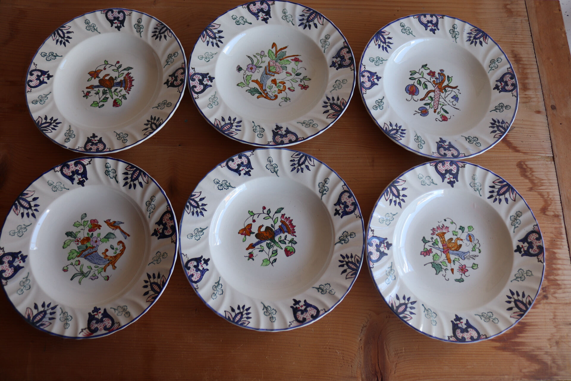 Set of 6 Longwy plates model Rouen