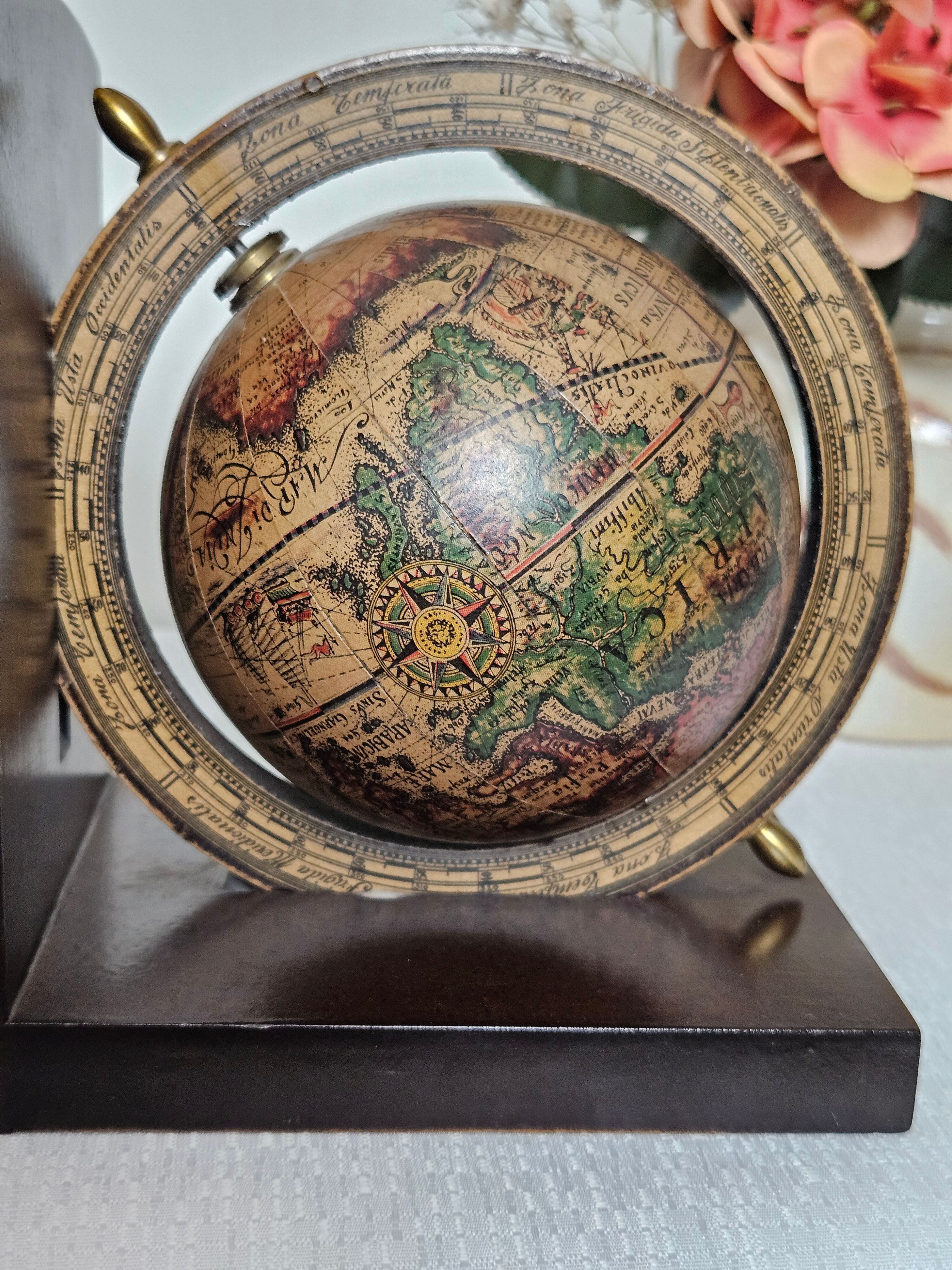 Pair of vintage world map bookends Italy