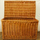 Braided wicker chest bench