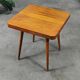 Table d'appoint UP Zavody par Jindrich Halabala 1940
