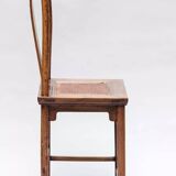 Letter cap chair