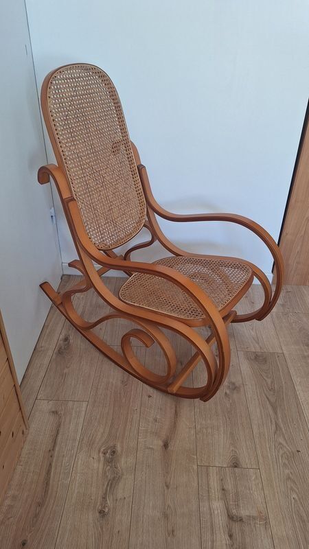 Rocking chair