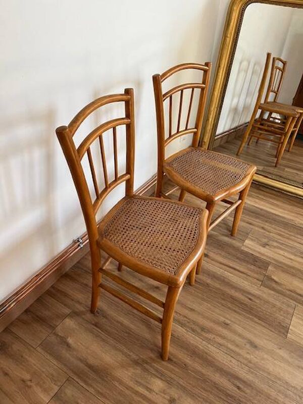 Paire de chaises cannées