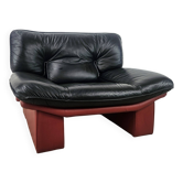 Red and black leather armchair by Nicoletti Salotti