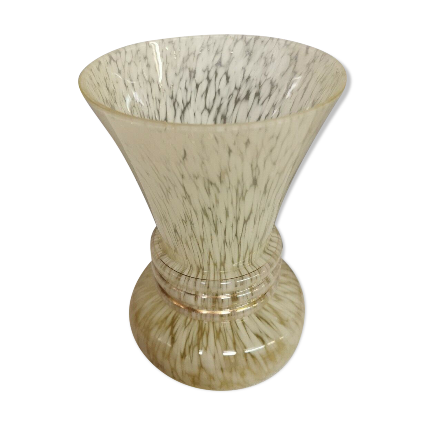 Clichy speckled vase