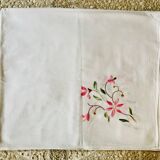 Nappe coton blanc brodée