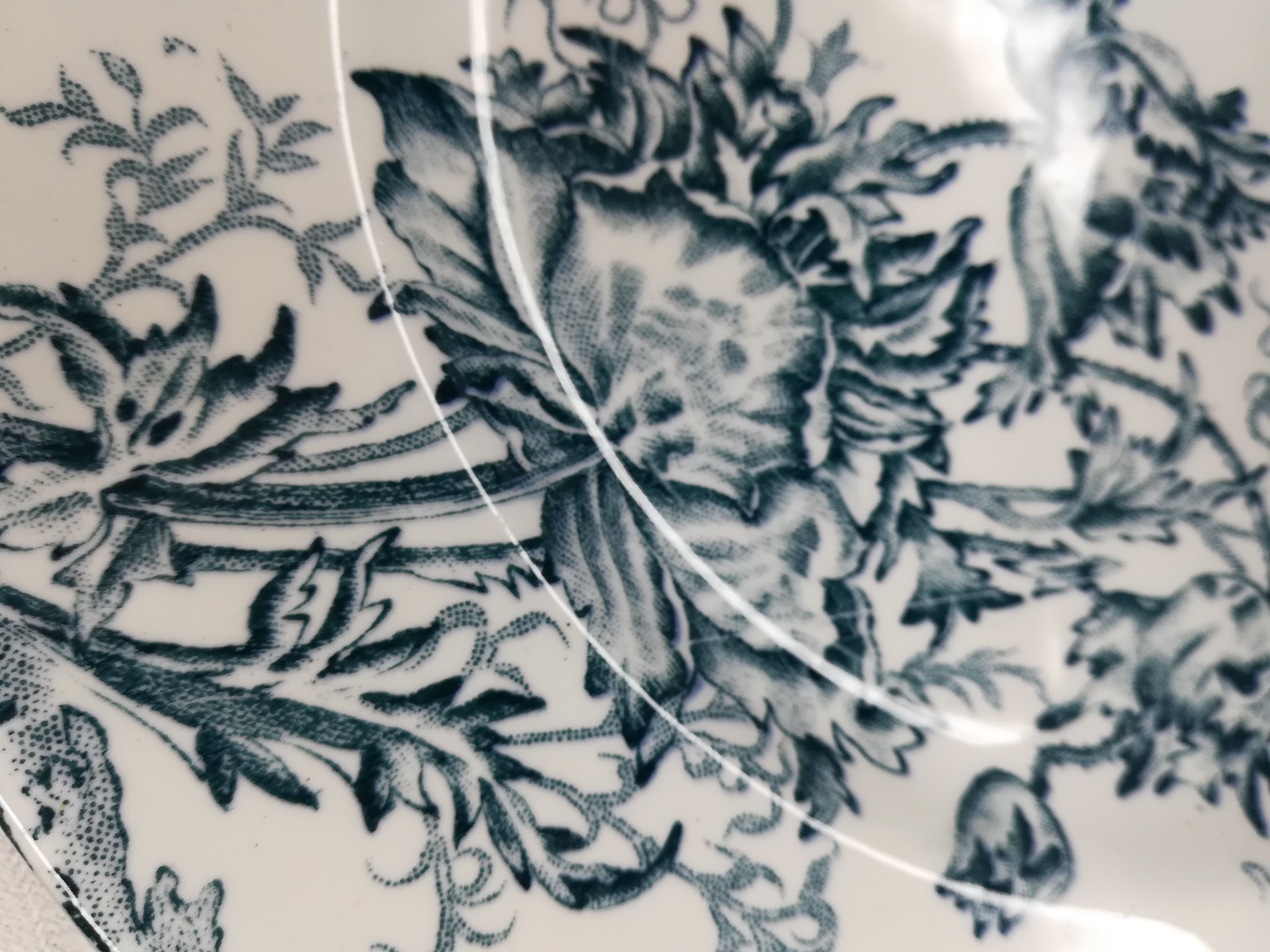 Series of 6 flat plates Saint Armand "poppy"