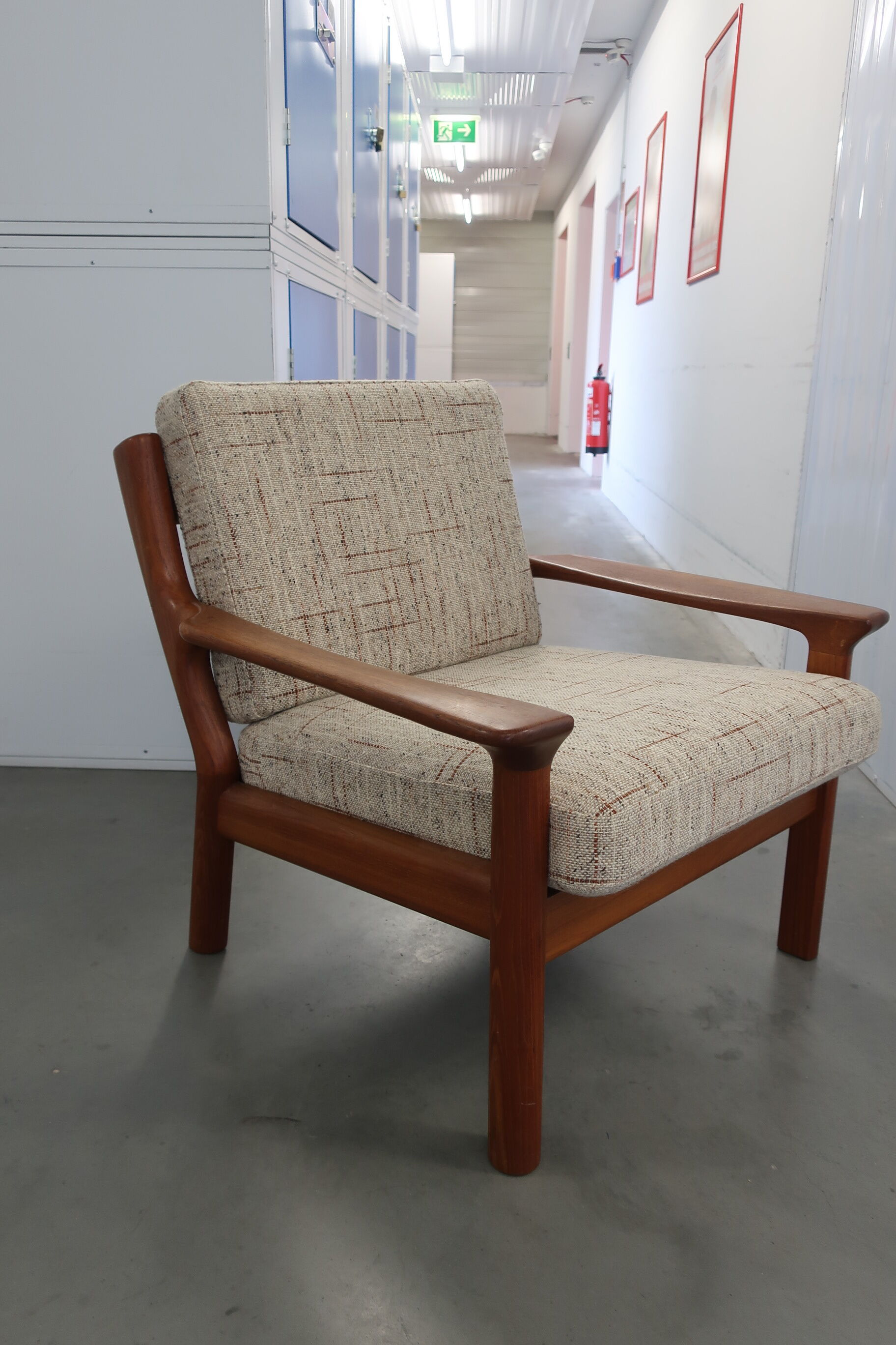 Pair of danish armchairs from the 60s in teak