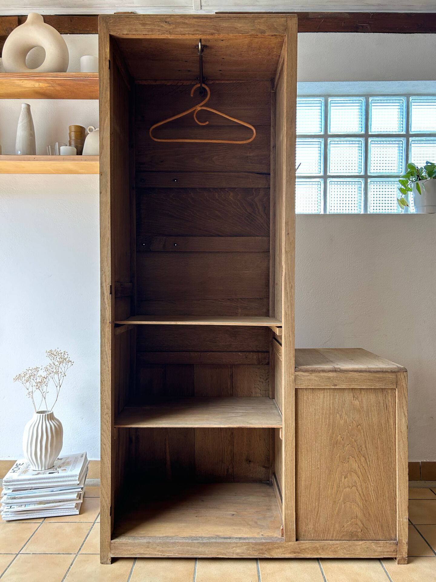 Asymmetrical Parisian wardrobe