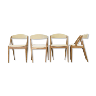 Set of 4 oak chairs by Kai Kristensen