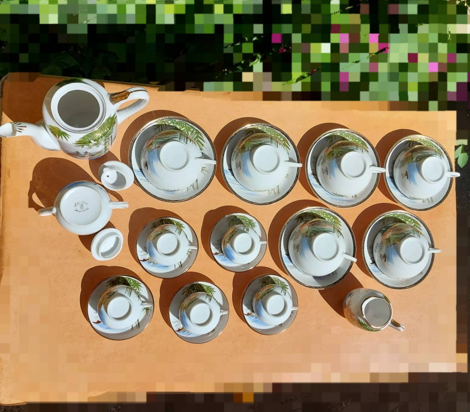 Fine Chinese porcelain tea and coffee set