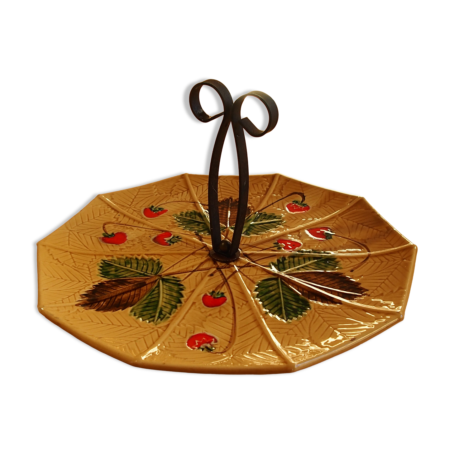 Froamge tray signed Le Poët-Laval